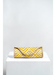 Invictus Mayumi Clutch
