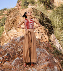 Lost in Chase Pleated Trousers